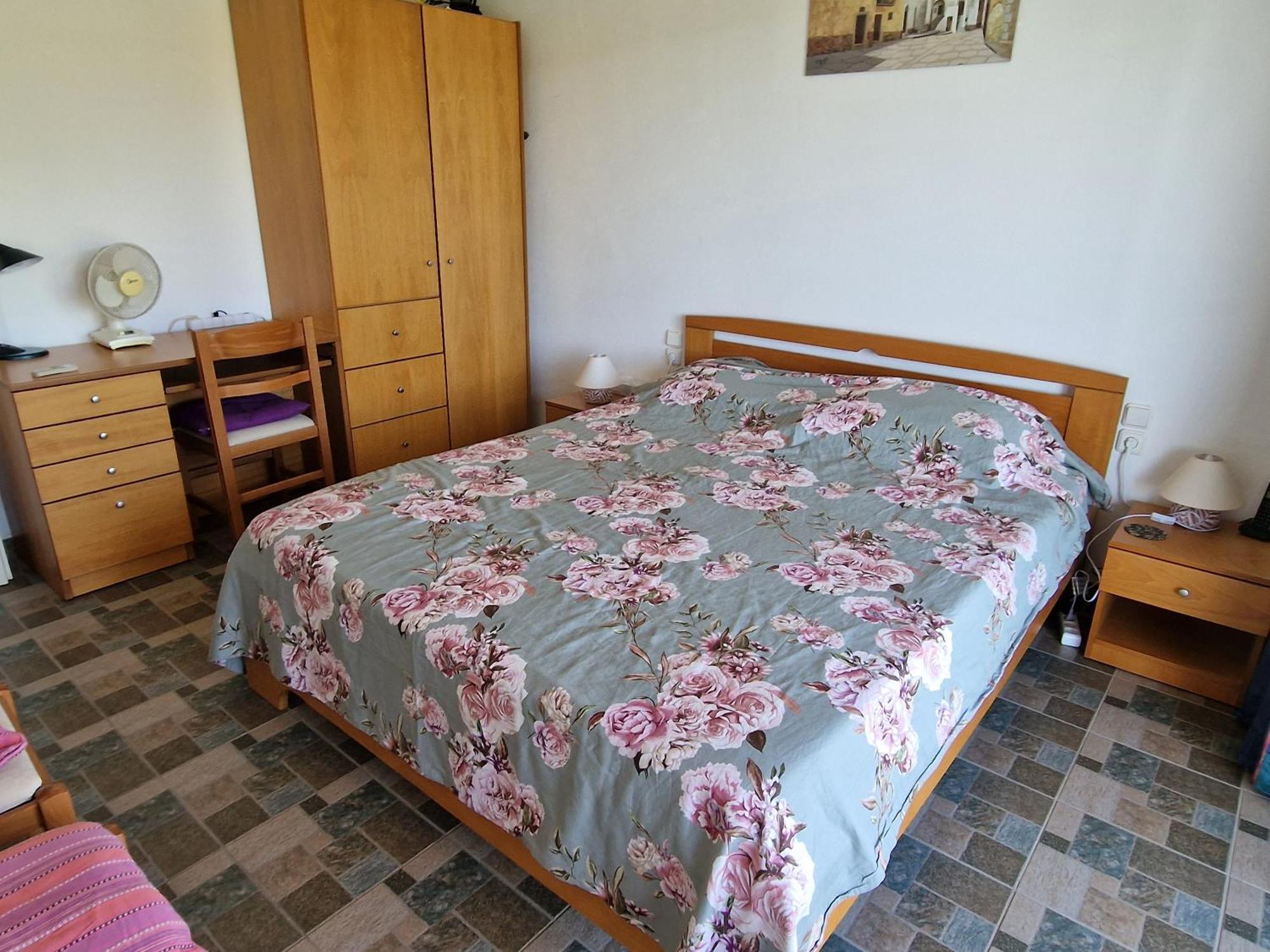 Grieks Vakantiehuis To Kalokairi Kougaíika Extérieur photo